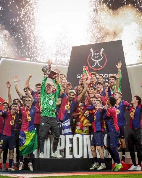 巴萨力克塞维利亚，萨内扛起全队