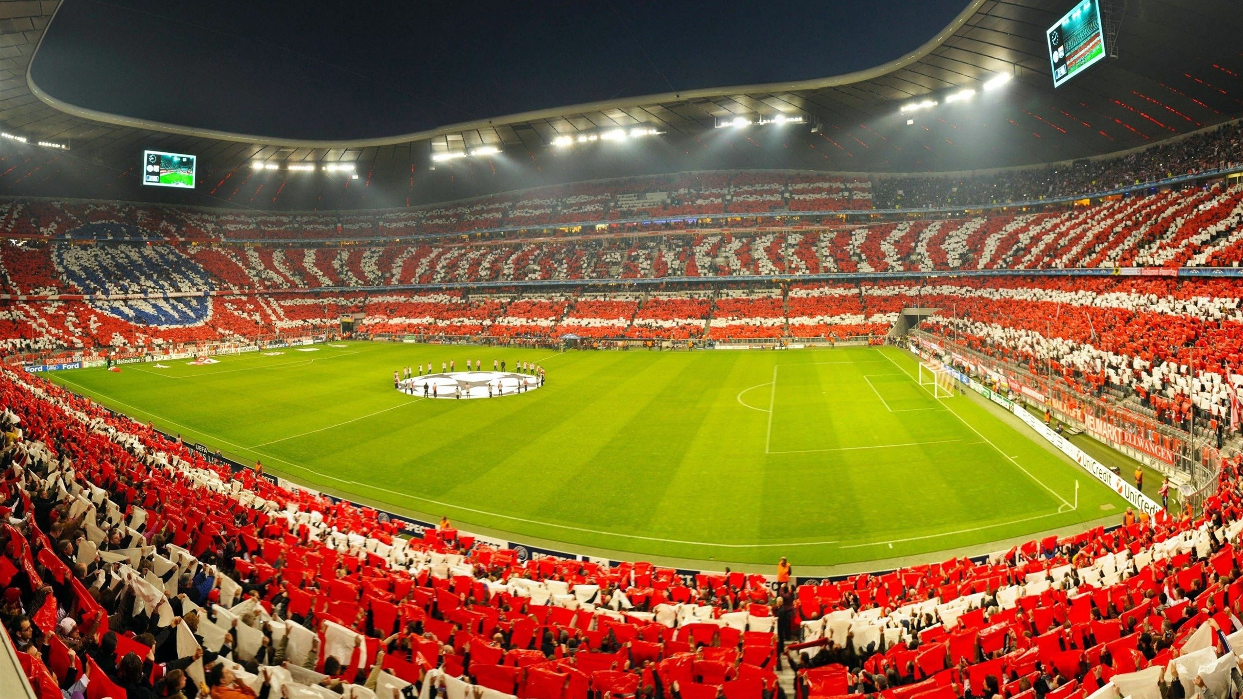 当库尔图瓦化身叹息之墙，比利亚雷亚尔的墨西哥一波流在欧冠决赛前夜戛然而止